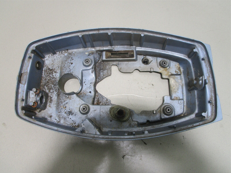 0390206 Evinrude Johnson 35 Hp Outboard Lower Engine Motor Cowl Cover 1981