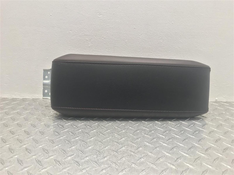 OEM 2011 GMC TERRAIN ARMREST CONSOLE LEATHER 2 TONE BLACK BROWN LID