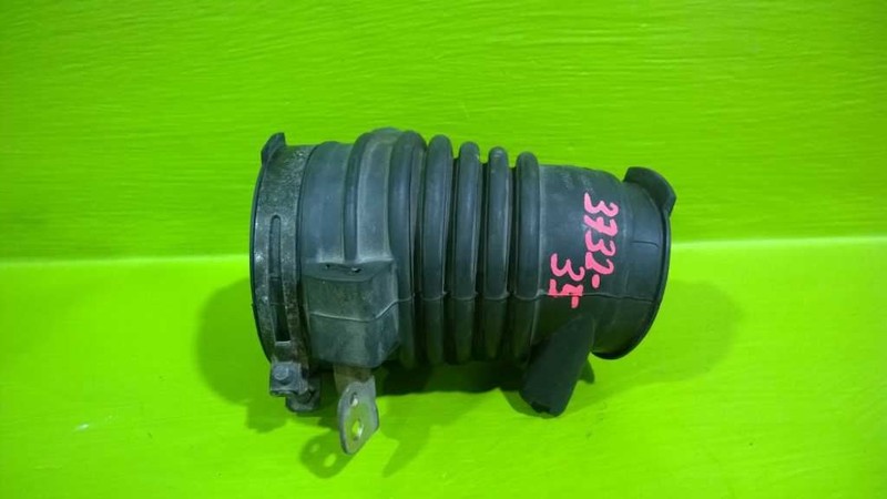 01 MPV AIR CLEANER INTAKE TUBE HOSE OEM 3732-35