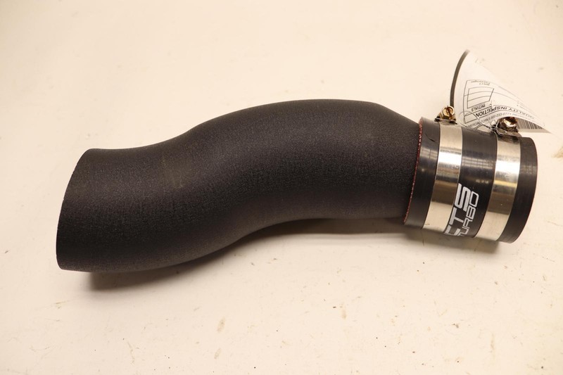 2013 AUDI S6 4.0L ENGINE AIR INTAKE TUBE RESONATOR HOSE AFTERMARKET CTS TURBO