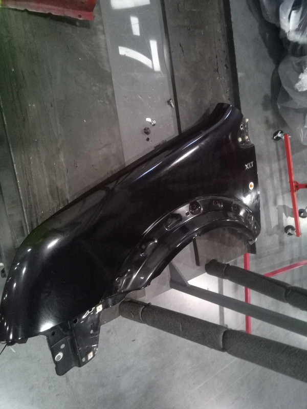 2013 Ford Transit Connect Left Fender Black OEM 515589, 112K Miles