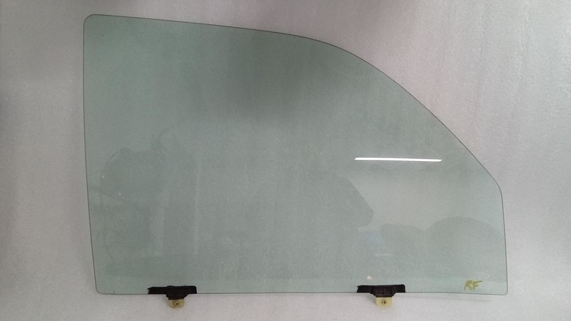1999-2000 4 Runner 59403 D Front Right Passenger Side Door Window 6810235180