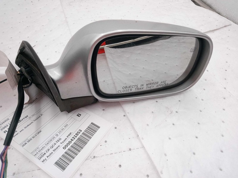 2002 Subaru Legacy Right Door Mirror Silver OEM 145222 Used 225K Miles
