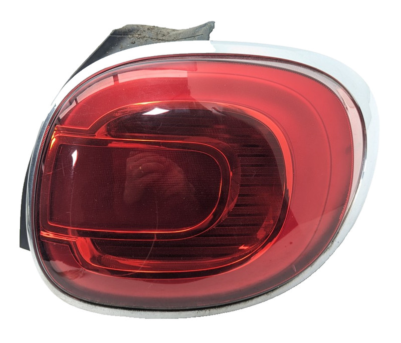 2014 Fiat 500 RH Passenger Quarter Panel Mounted Tail Light Lamp OEM