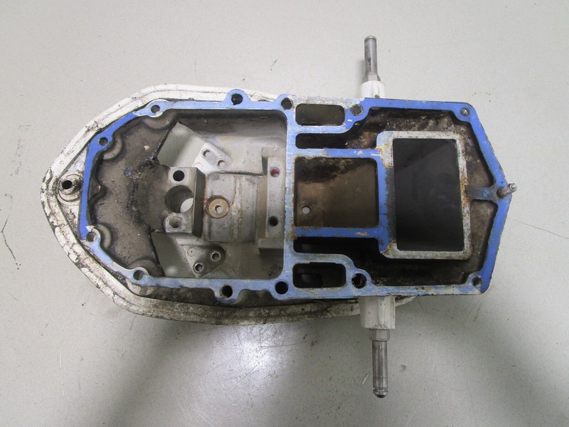 0395119 OMC Evinrude Johnson Exhaust Housing Adapter PlateV4 120/140Hp 1985-87