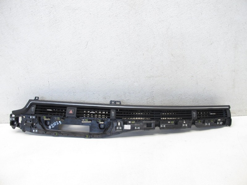 17-19 AUDI B9 A4 S4 SEDAN DASH AIR VENT GRILLE PANEL CENTER RIGHT OEM 021025