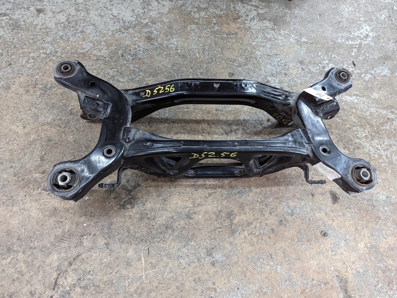 Rear Crossmember 2016 Dodge Journey 05151022AH 2012 2013 2014 2015