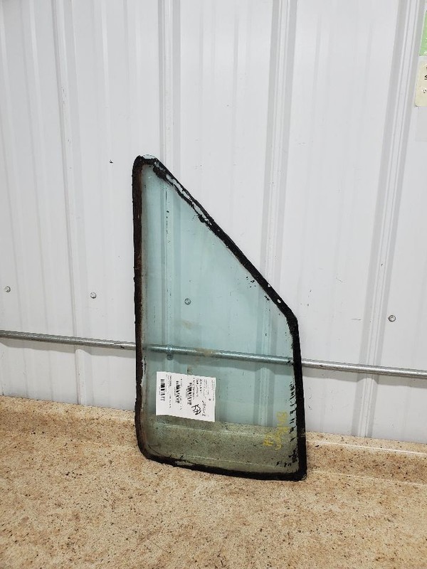 Driver Left Quarter Glass Electra 2 Door Fits 75-76 BUICK 303600