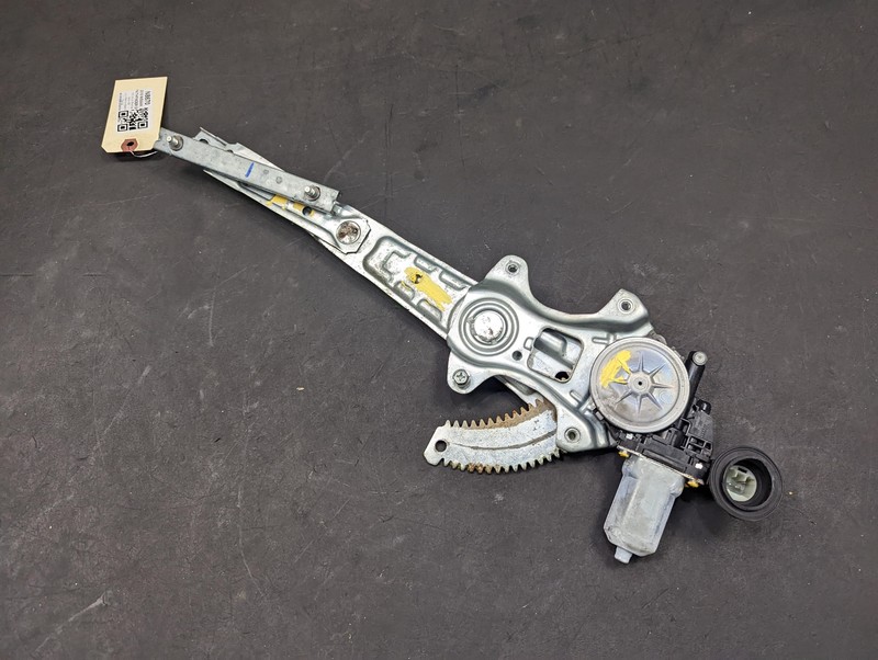 Rear Right Door Window Regulator 2018 Nissan Pathfinder 82730-3KA0A 2014 - 2020