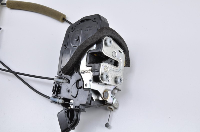 INFINITI M35 M45 Front Right RH Door Lock Latch Actuator OEM 2006 - 2010