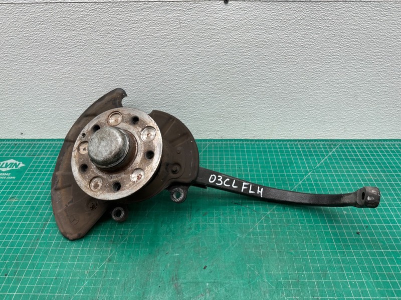 00-06 Mercedes-Benz CL500 C215 FRONT LEFT DRIVER SIDE SPINDLE KNUCKLE W/ HUB OEM