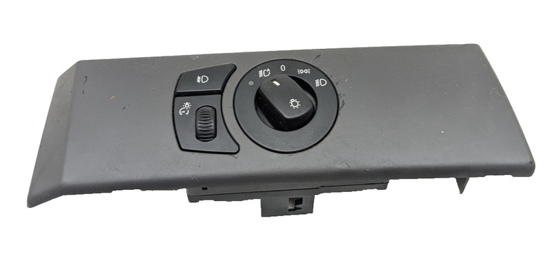 2005 BMW 545I E60 545 LIGHT CONTROL SWITCH 6953730