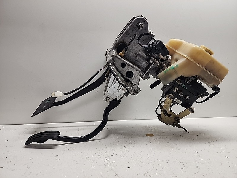 90 - 94 JAGUAR XJXJ6 ABS BRAKE PUMP SERVO MASTER CLYLINDER ACCUMULATOR OEM 4.0