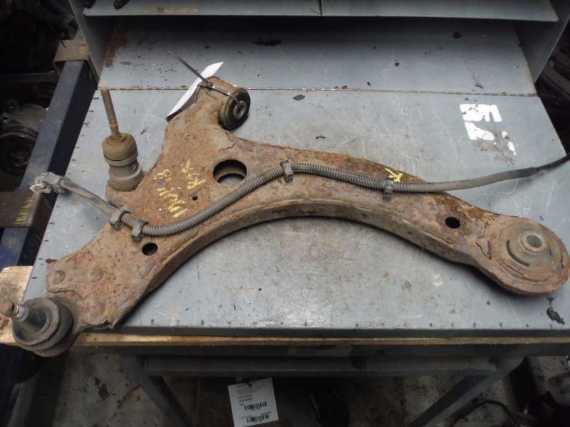 97 98 99 00 01 02 03 04 05 CENTURY R. LOWER CONTROL ARM FR 72121