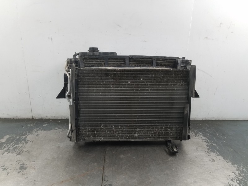 2003 03 04 Mercury Marauder Radiator / Fan / Cooler Overflow Assembly #5842 M6