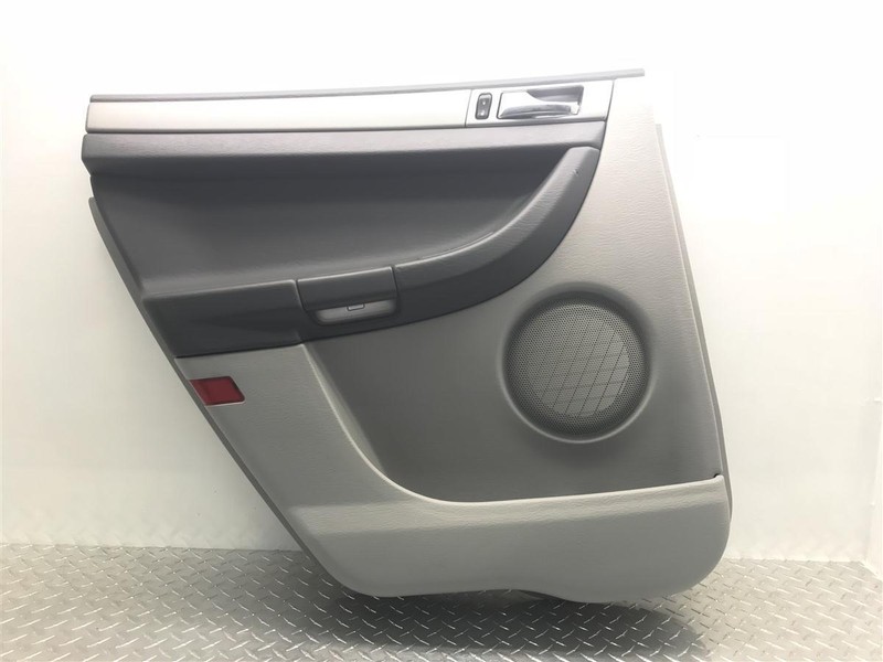 2007 CHRYSLER PACIFICA DRIVER REAR DOOR PANEL GREY OEM 205.CH1E07