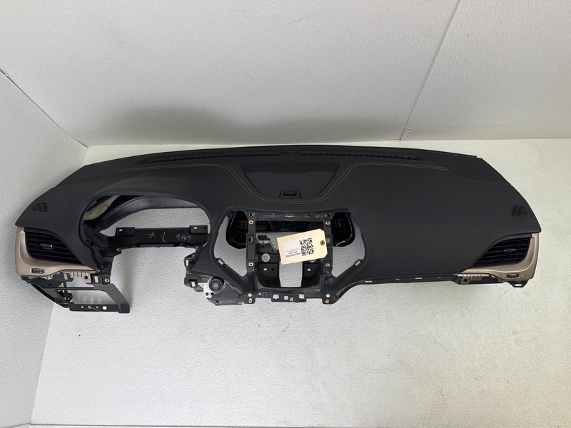 2014 - 2018 JEEP CHAROKEE FRONT DASH SHELL COVER PANEL OEM