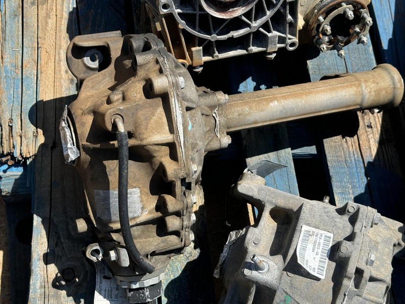 2016-2017 LAND ROVER RANGE ROVER L405 3.0L DIESEL FRONT CARRIER DIFFERENTIAL