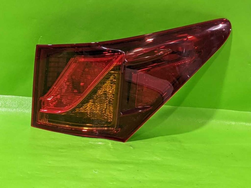 13 14 15 LEXUS GS350 PASSENGER RIGHT QUARTER TAILLIGHT LAMP OEM 4556-84
