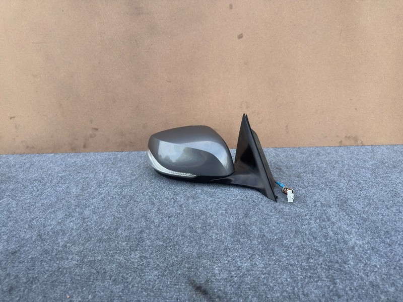 INFINITI Q50 14-24 OEM RIGHT PASSENGER DOOR MIRROR WITH CAMERA ASSEMBLY (GRAY)