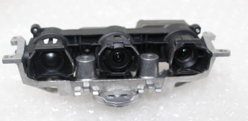 TESLA CYBERTRUCK FRONT WINDSHIELD FORWARD BI-CAMERA 2023 2024 1879037-01-F OEM