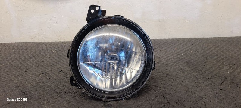 20-24 Jeep Gladiator Right Passenger Halogen Headlamp Assembly OEM 55112872AG