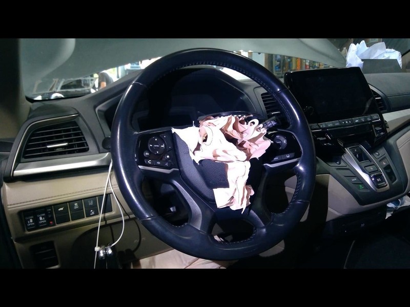 ODYSSEY 2018 Steering Wheel 1643712