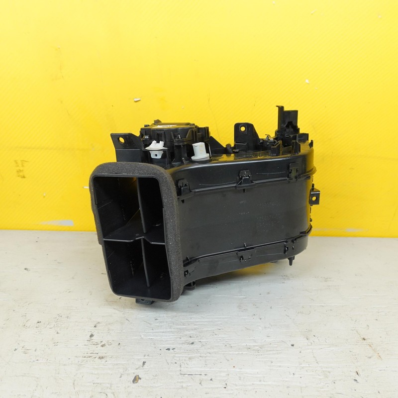 2021-2025 TESLA MODEL S CENTER REAR VENTS AIR DUCTING CHANNEL OEM 1588304-00-A