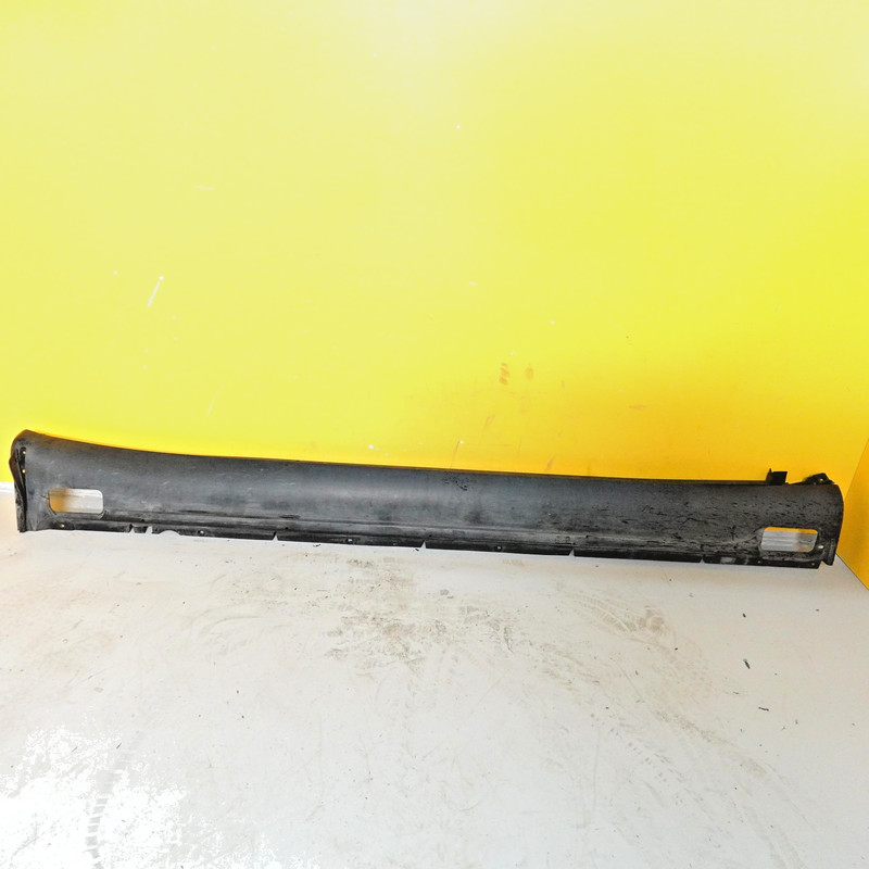 2011-2018 PORSCHE CAYENNE RIGHT PASSENGER SIDE SKIRT ROCKER PANEL MOLDING OEM