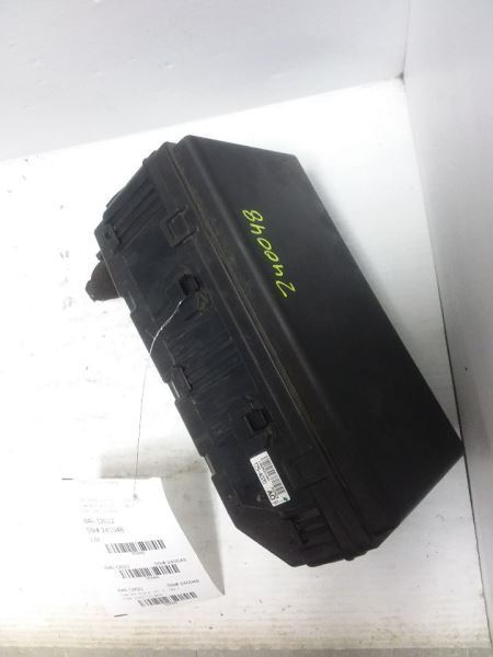 Fuse Junction Box Engine Right Hand Engine Compartment Fits 19-20 MDX 1304459
