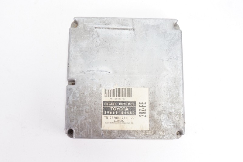 TOYOTA TACOMA ECM Engine Control Module Computer 2.4L A/T OEM 1999