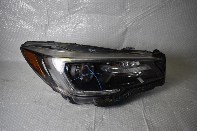 SUBARU LEGACY OUTBACK LEFT HEADLIGHT 2018-2019 OEM
