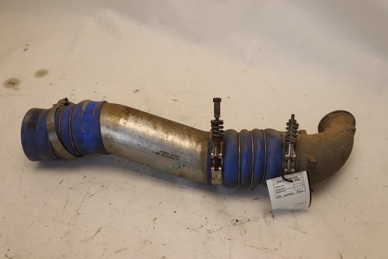 2008-2017 FREIGHTLINER CASCADIA 125 DD15 TURBO AIR INTAKE ELBOW PIPE TUBE OEM