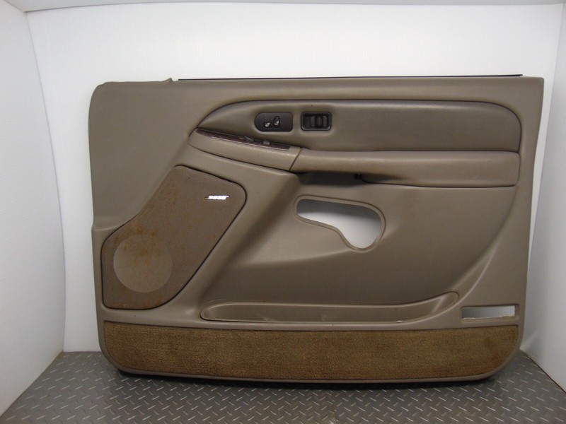 2003-2006 GMC Yukon Denali Right Front Door Trim Panel