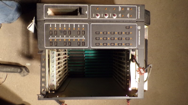 Allen Bradley 8000RA 90560713 Computerized Numerical Control Missing Components
