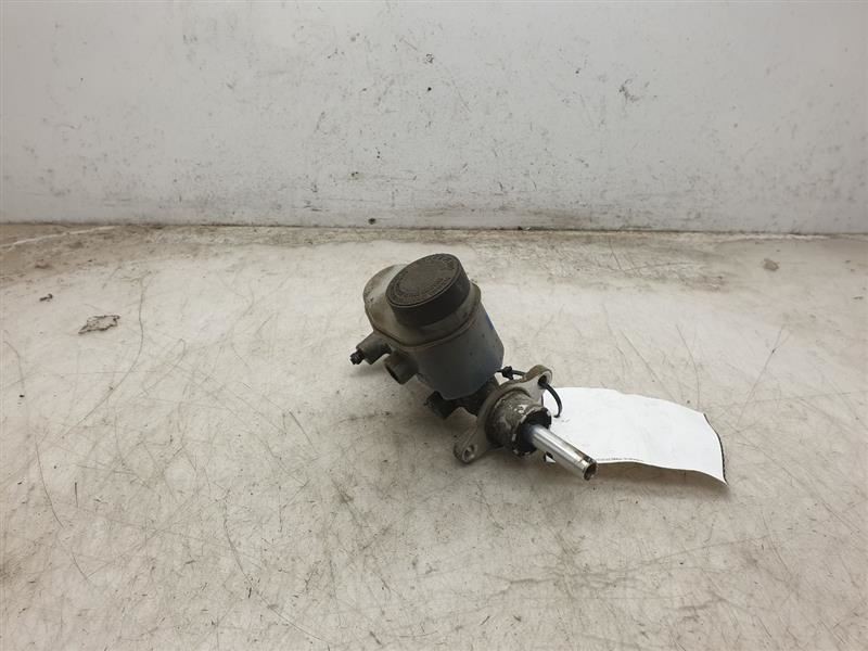 01-04 TOYOTA TACOMA 2.4L RWD BRAKE MASTER CYLINDER ASSEMBLY