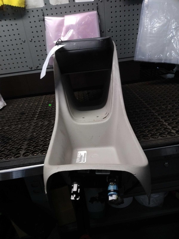 2020 Chrysler Pacifica Grey Center Console OEM Used 73K Miles NJ25-23226-585671