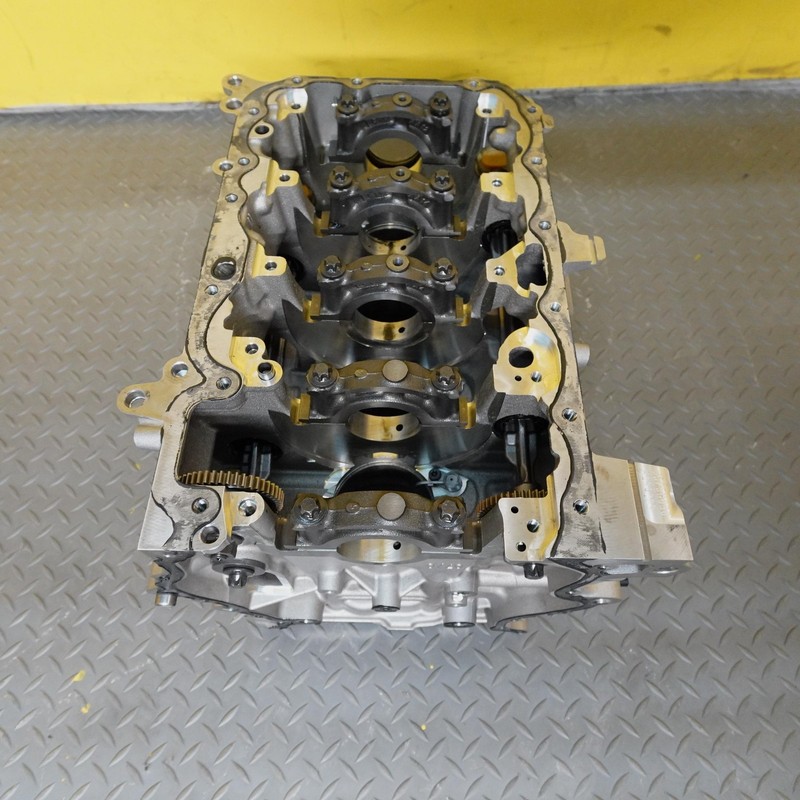 2025-2026 BMW 228i X2 F74 U10 2.0L Engine Cylinder Block OEM