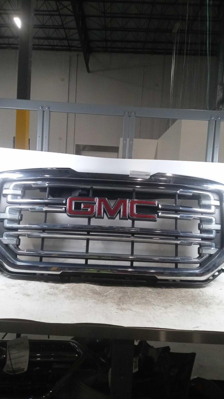2017 GMC Sierra 1500 Grille OEM Silver Pitting Chrome Used NJ25-15947-404052