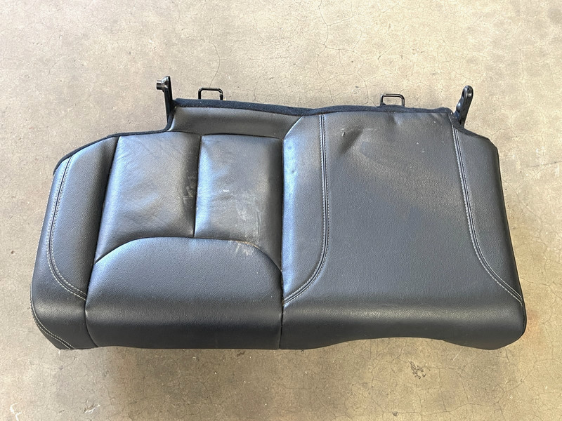 ⭐11-17 JEEP WRANGLER REAR RIGHT 2ND ROW LOWER SEAT CUSHION BLACK OEM LOT2653