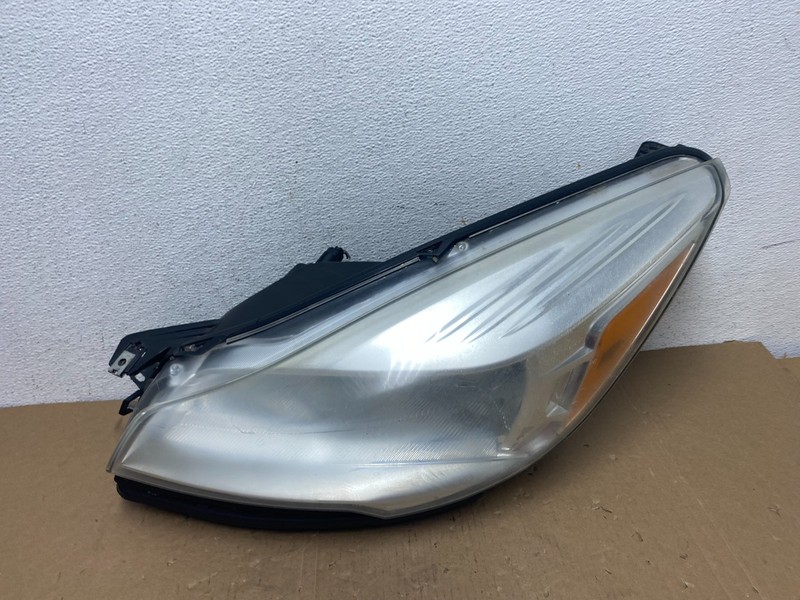 2013 - 2016 Ford Escape Headlight Left Driver Lh Side Halogen AD7948 DW