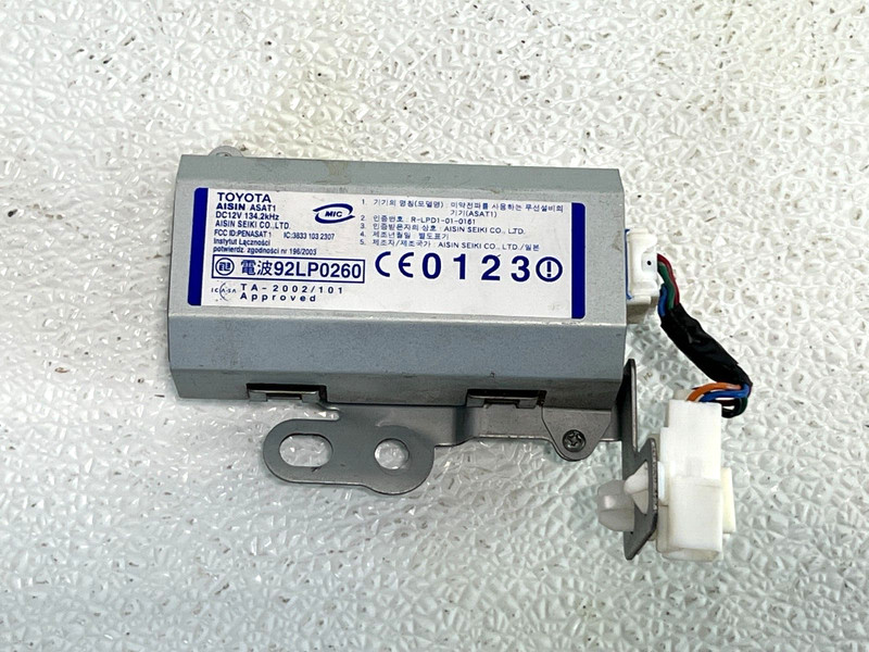 02-06 LEXUS LS430 LUGGAGE SMART KEY OSCILLATOR REAR