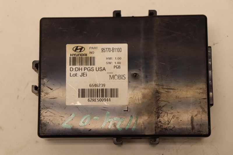 2015-2016 HYUNDAI GENESIS SEDAN DRIVER ASSIST PARK PARKING CONTROL MODULE OEM