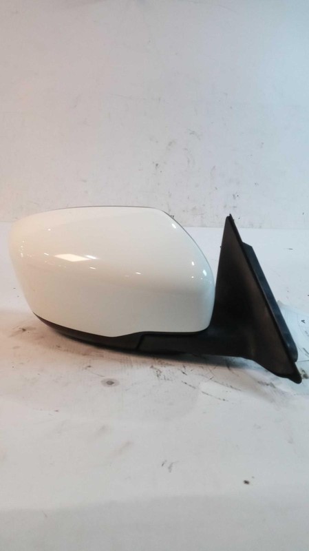 2017 Nissan Rogue Right Door Mirror Assembly White OEM Used 102K Miles