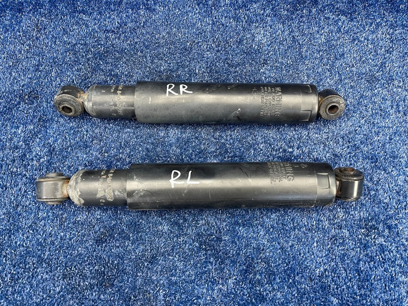 2014-2018 GMC Sierra Silverado 1500 Rear Left & Right Shock Absorbers OEM 840432