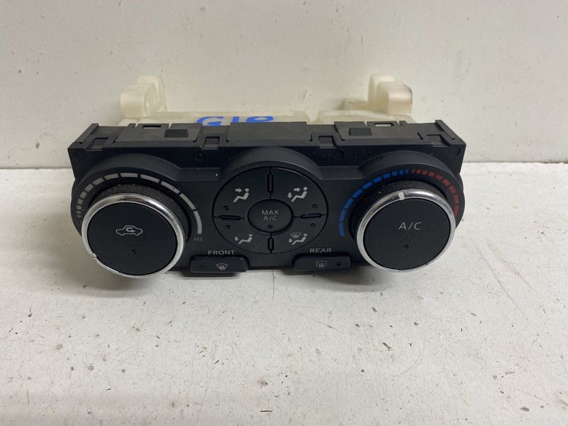 2007-2009 Nissan Altima Heater A/C Temperature Climate Control Switch Panel HVAC