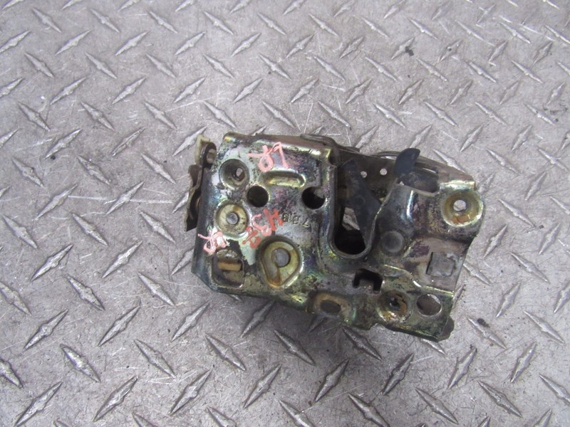 1989 OLDSMOBILE 88 ROYALE LEFT DRIVER REAR DOOR LATCH LOCK ACTUATOR 3.8L 6CYL
