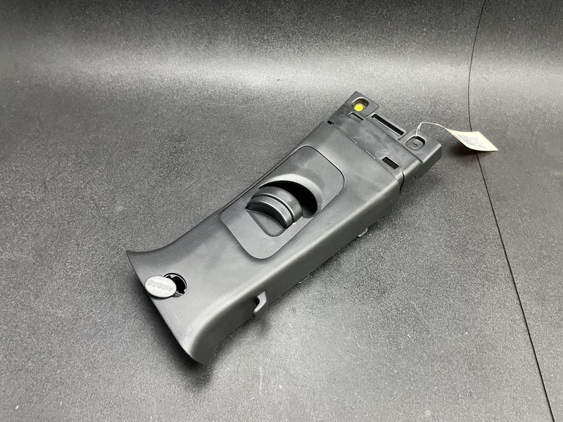 Center Left B Pillar Upper Trim Panel 2018 Kia Sportage 85830-D9100 2017 - 2022