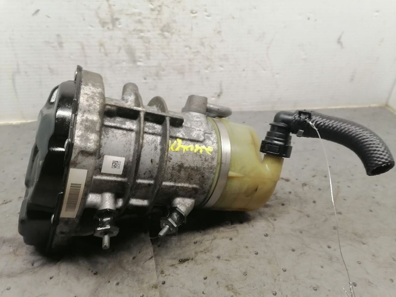 Power Steering Pump Fits 14-17 VOLVO XC60 1505652