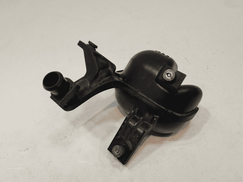 2018-2022 HONDA ACCORD 1.5L ENGINE AIR INTAKE CHAMBER RESONATOR TUBE OEM